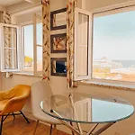 Alfama - With River View Διαμέρισμα *