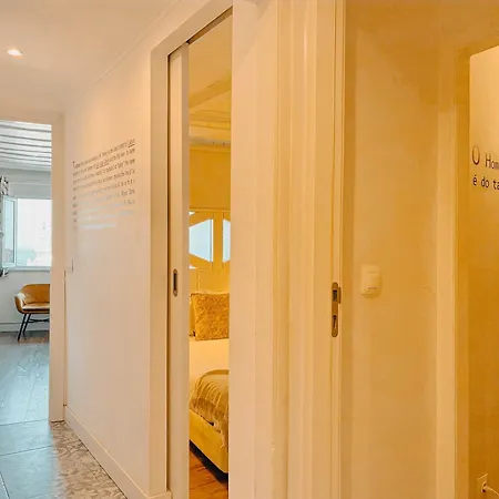 Alfama - With River View Апартаменты *