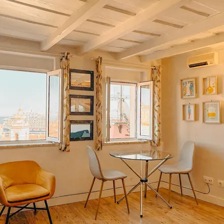 Alfama - With River View Лиссабон